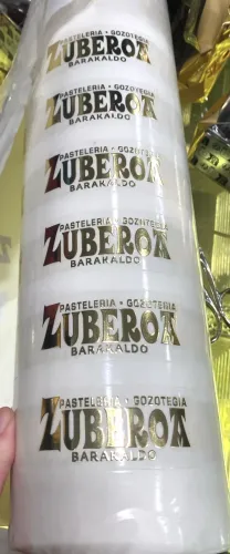 Adhesivos con impresión dorada para Pastelerías Zuberoa.