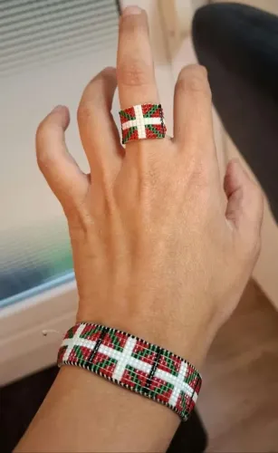Pulsera y anillo ikurriña